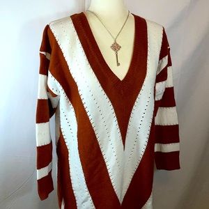 QIXING V Neck Sweater.